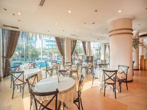 Hotel Bulevar Tanjung Duren Jakarta,In Jakarta (Grogol),3 star