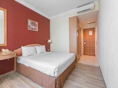 Hotel Bulevar Tanjung Duren Jakarta,In Jakarta (Grogol),3 star