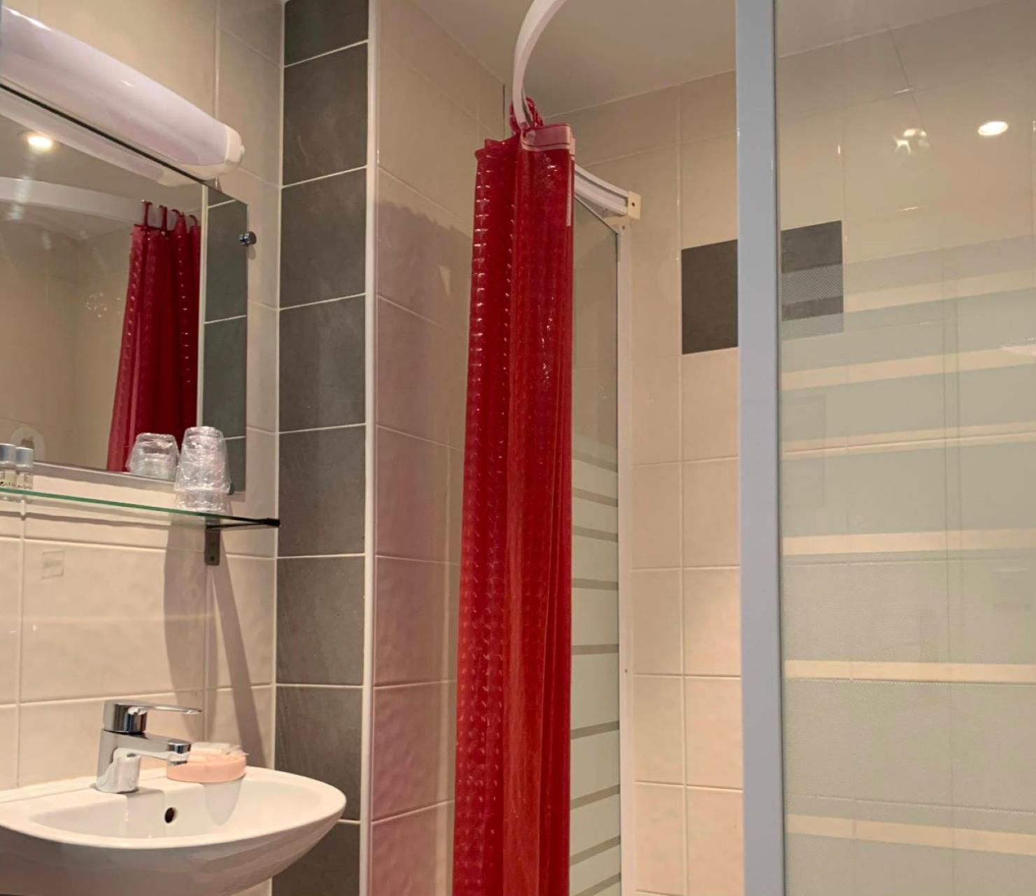hotel les rosiers