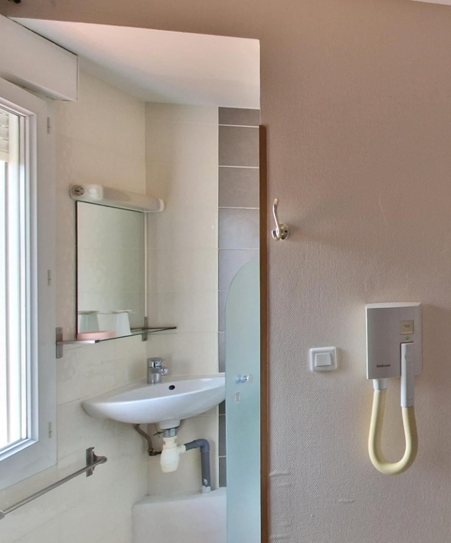 hotel les rosiers