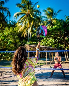anga beach hotel