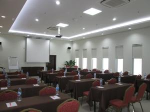 bamboo inn hotel and cafe