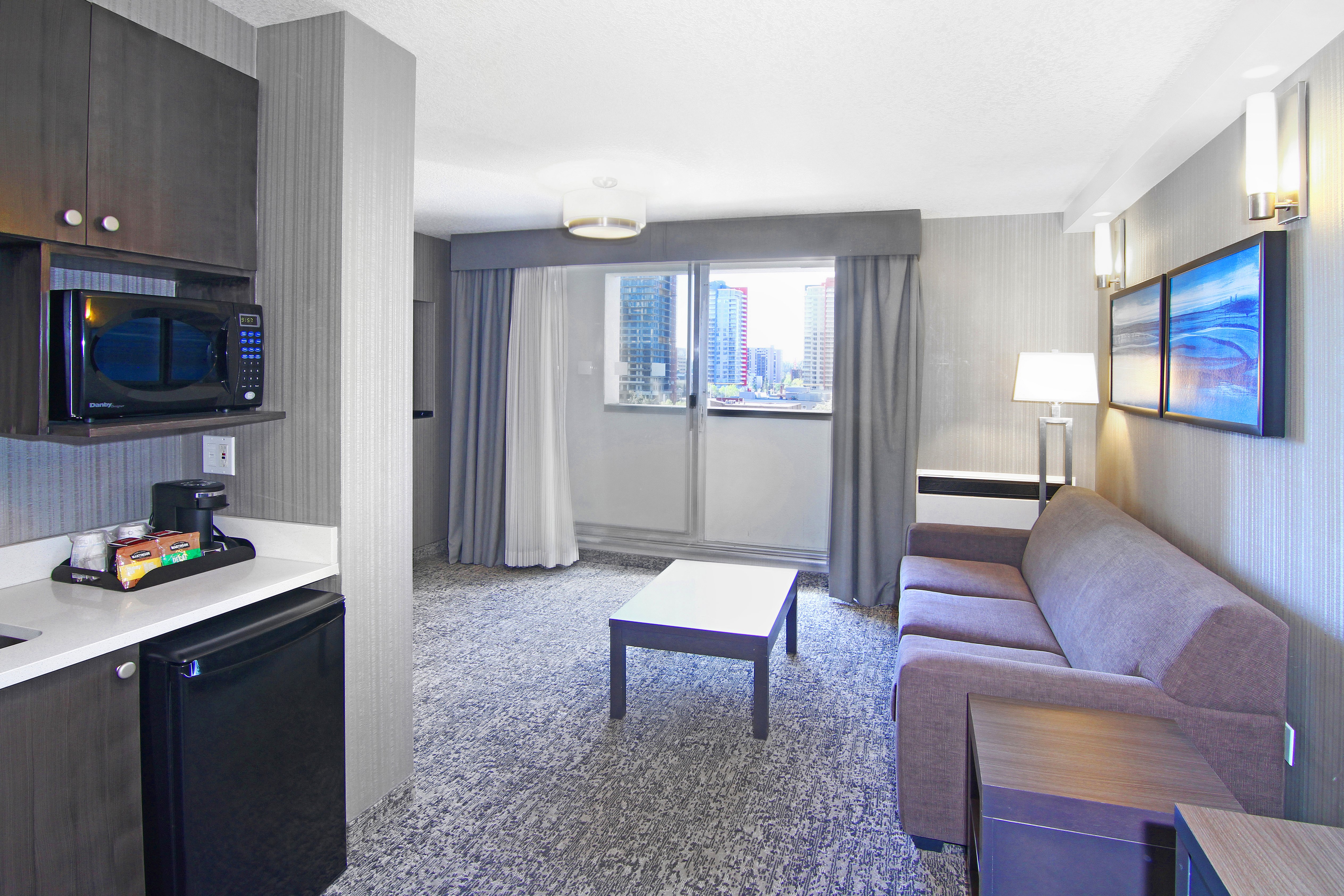 holiday inn express hotel and suites calgary by ihg