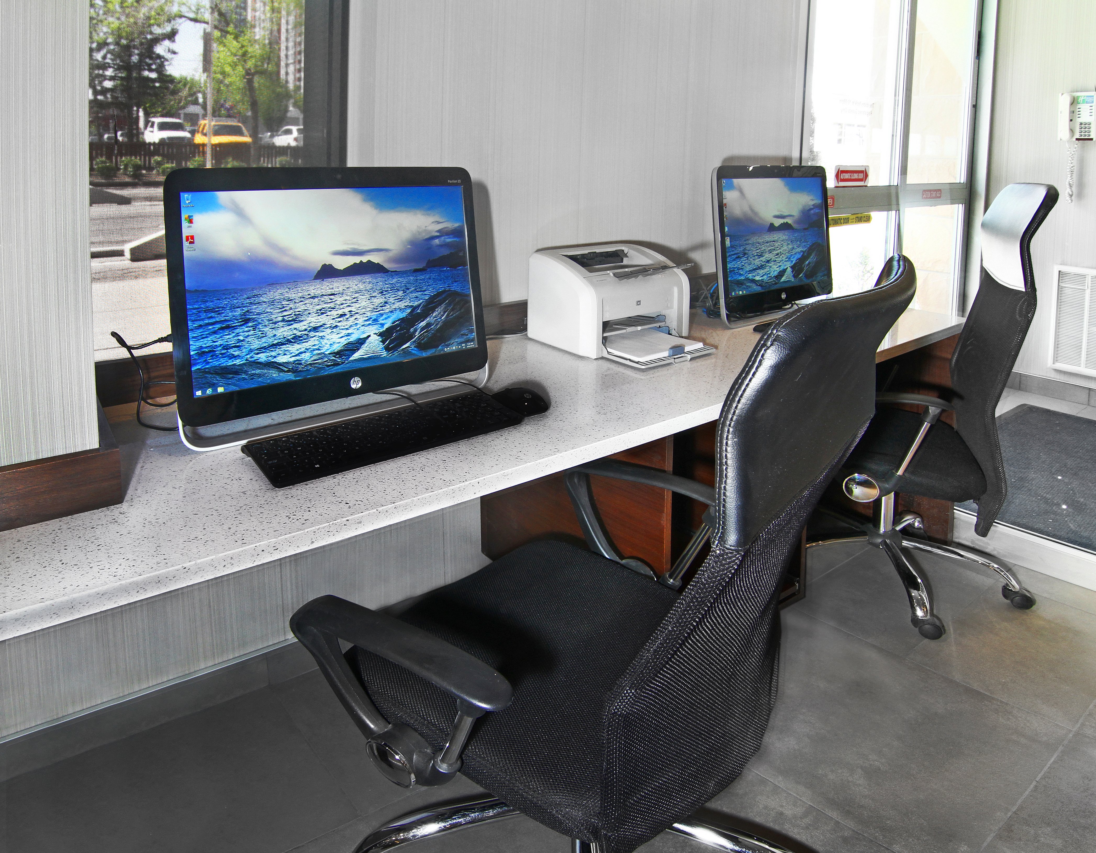 holiday inn express hotel and suites calgary by ihg