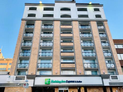 holiday inn express hotel and suites calgary by ihg
