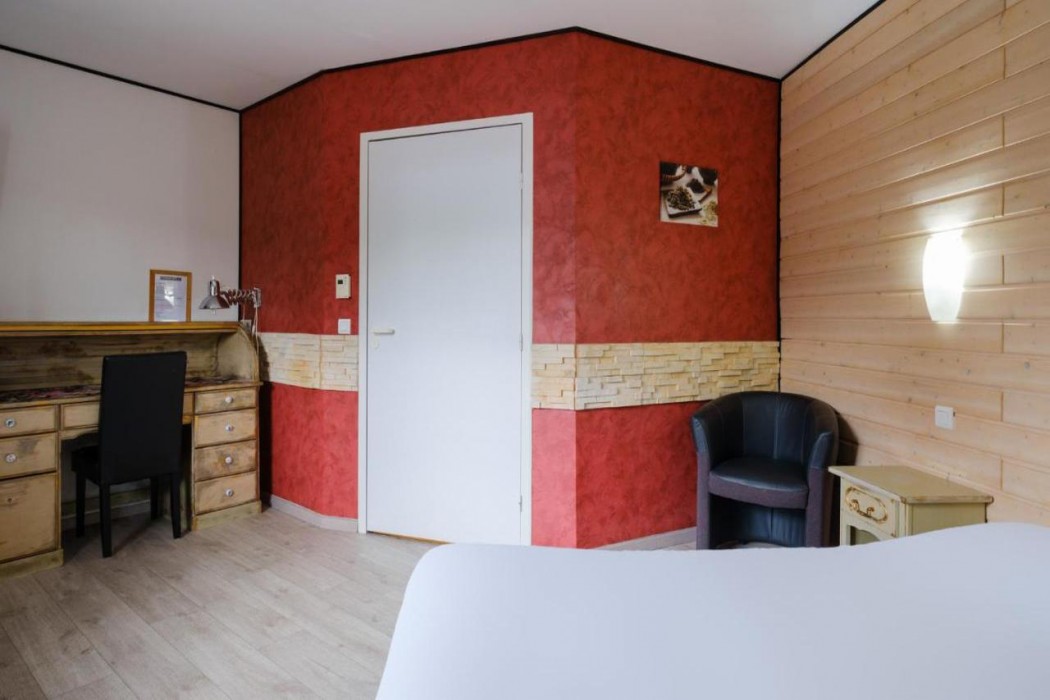 Eqynox Hotel,,2 star