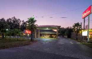 red roof inn baldwin