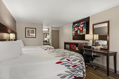 red roof inn baldwin