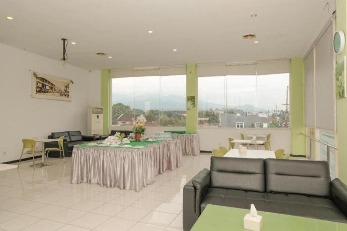 ebizz hotel