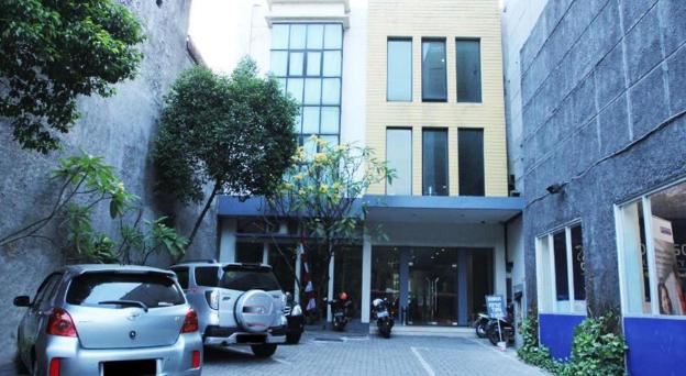 n hotel harmoni jakarta