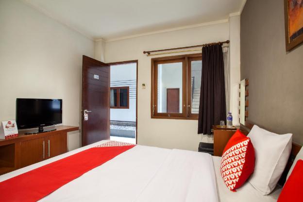 n hotel harmoni jakarta