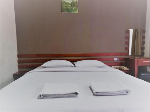 n hotel harmoni jakarta