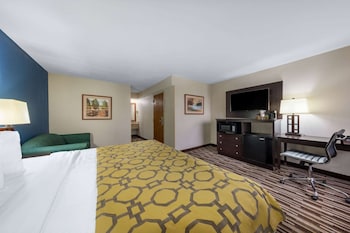 baymont by wyndham springfield south hwy 65