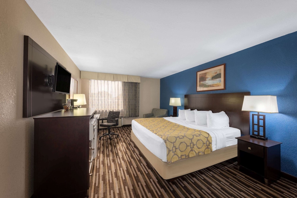 baymont by wyndham springfield south hwy 65