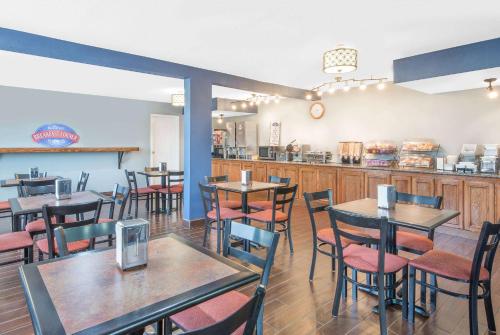 baymont by wyndham springfield south hwy 65