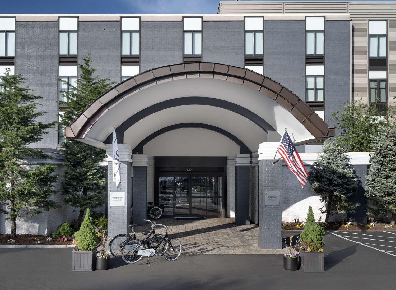 freepoint hotel cambridge tapestry collection by hilton