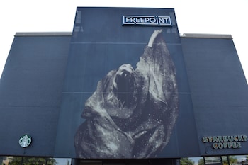 freepoint hotel cambridge tapestry collection by hilton