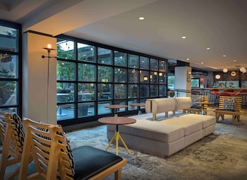 freepoint hotel cambridge tapestry collection by hilton