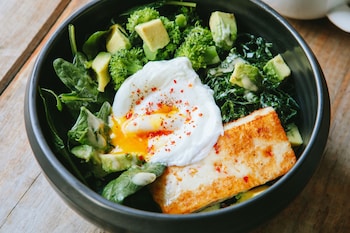 freepoint hotel cambridge tapestry collection by hilton