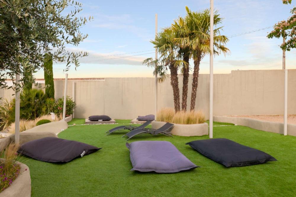qualys hotel lagrange