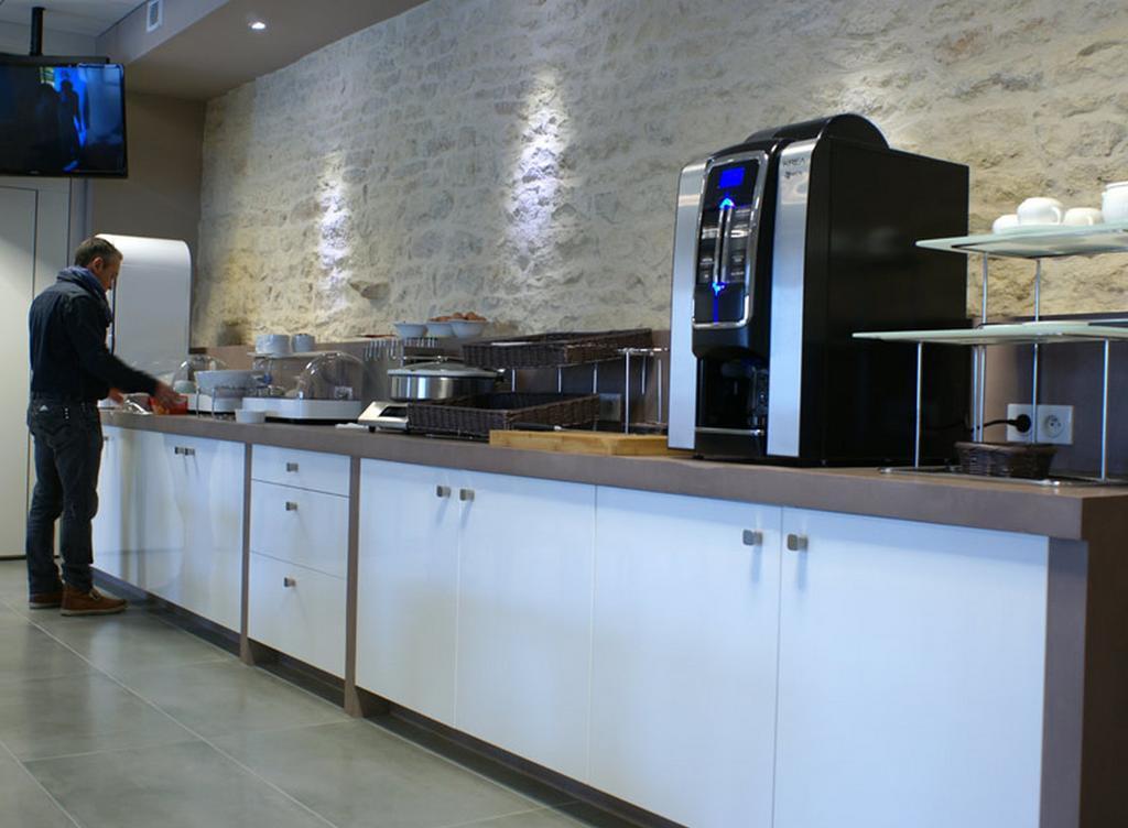 qualys hotel lagrange