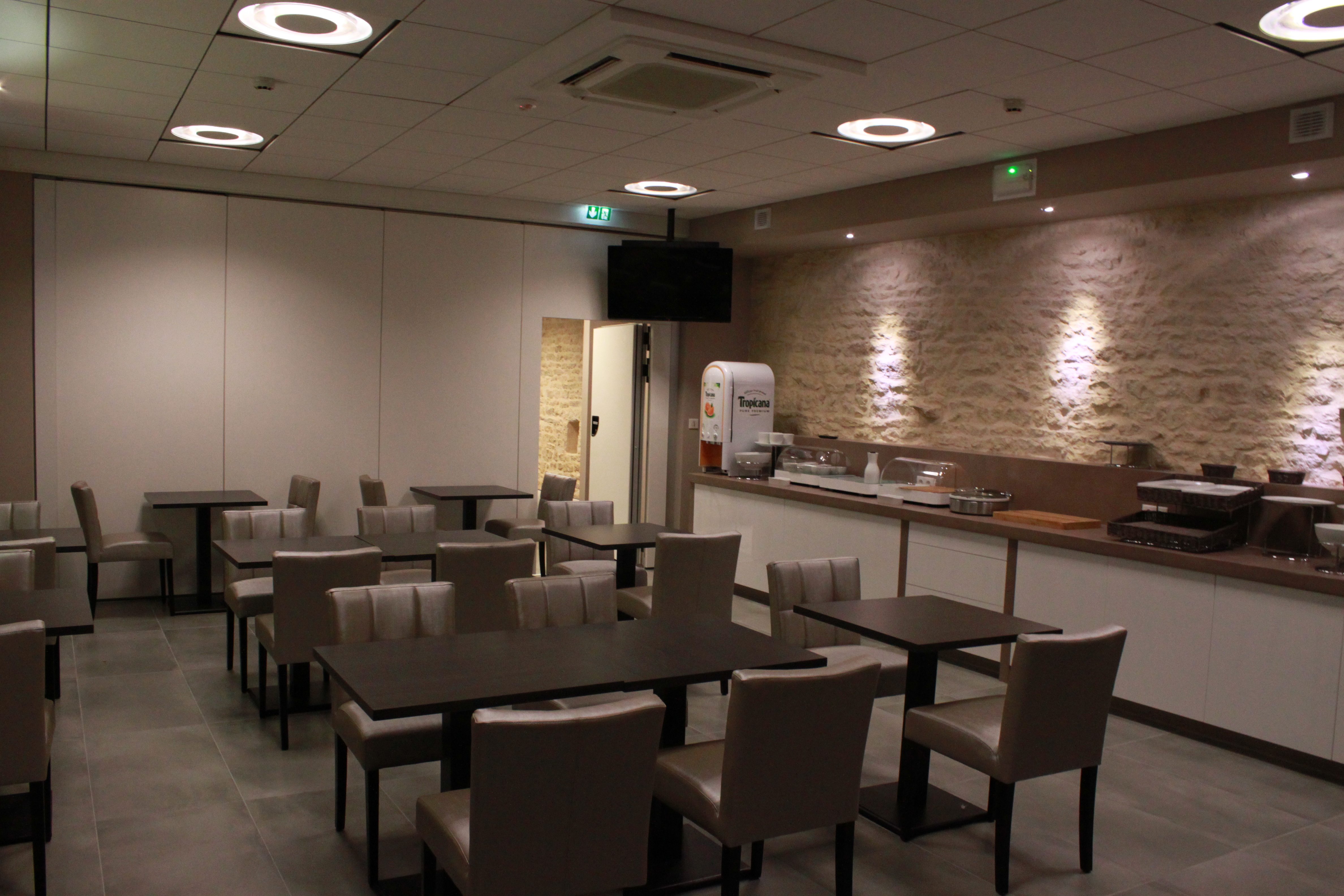 qualys hotel lagrange