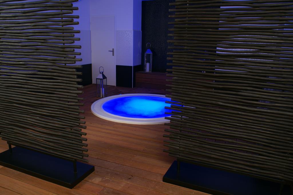 qualys hotel lagrange