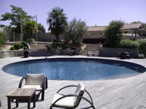 qualys hotel lagrange