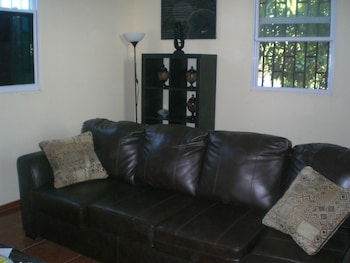 metro residences hotel