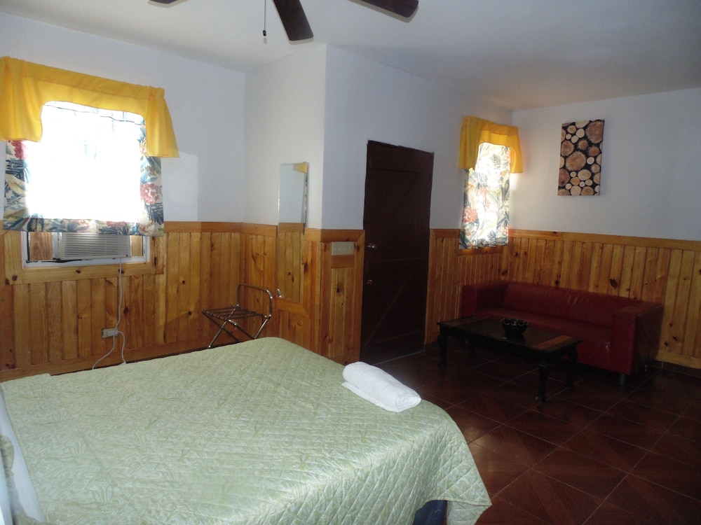 metro residences hotel