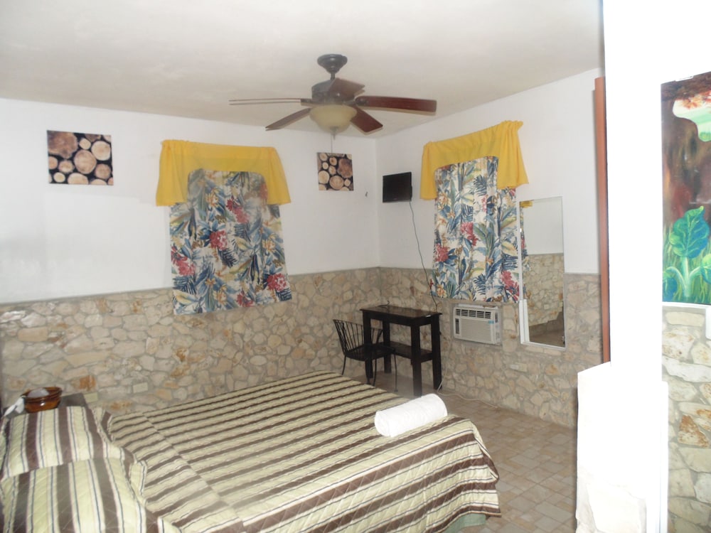 metro residences hotel