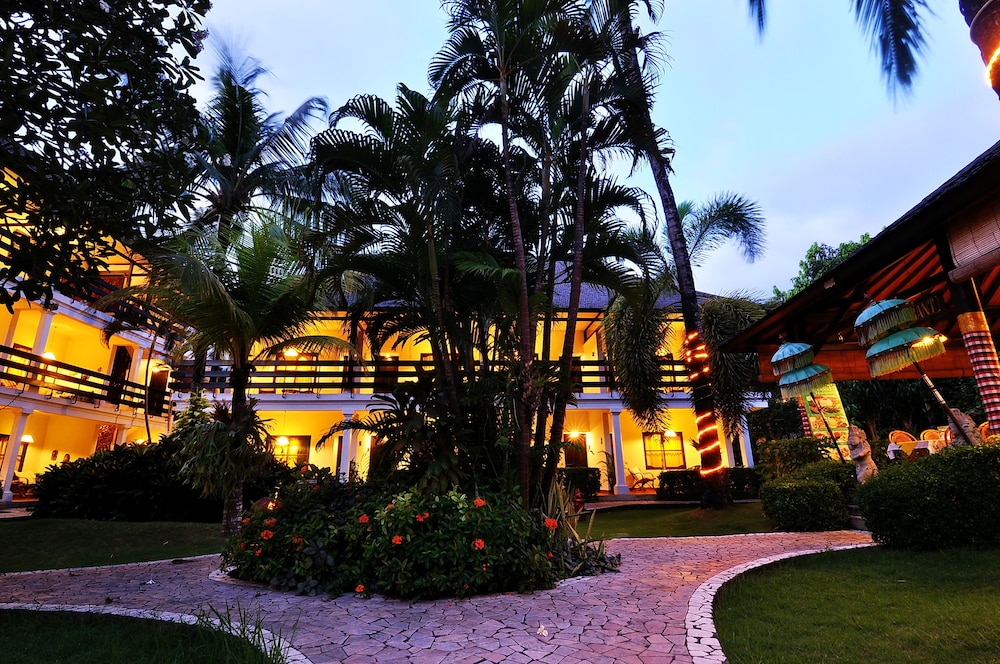palm garden hotel