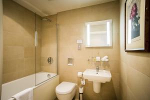 the varsity hotel and spa