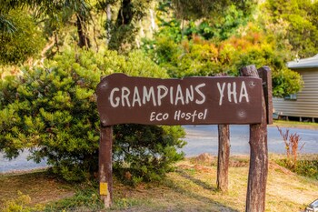 yha grampians eco halls gap