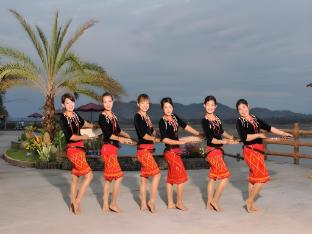 myitkyina plam spring resort hotel