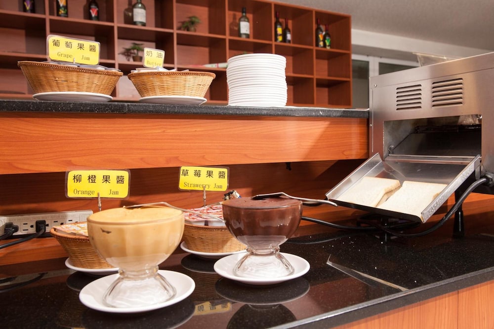 f hotel alishan