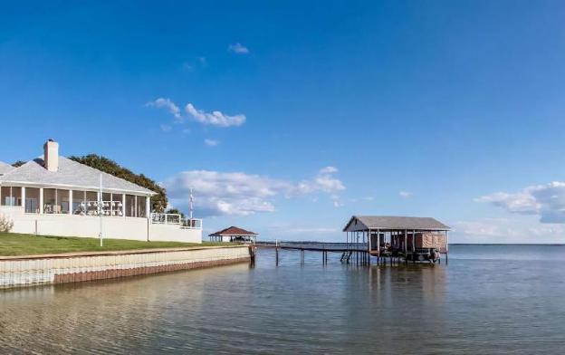 gun barrel executive inn