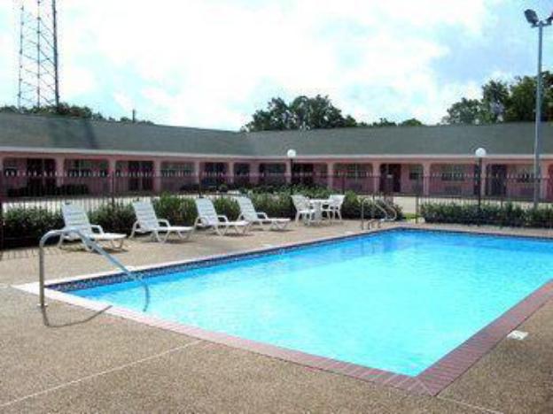 gun barrel executive inn