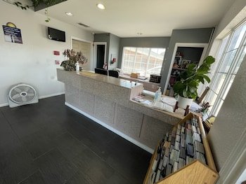 gun barrel executive inn