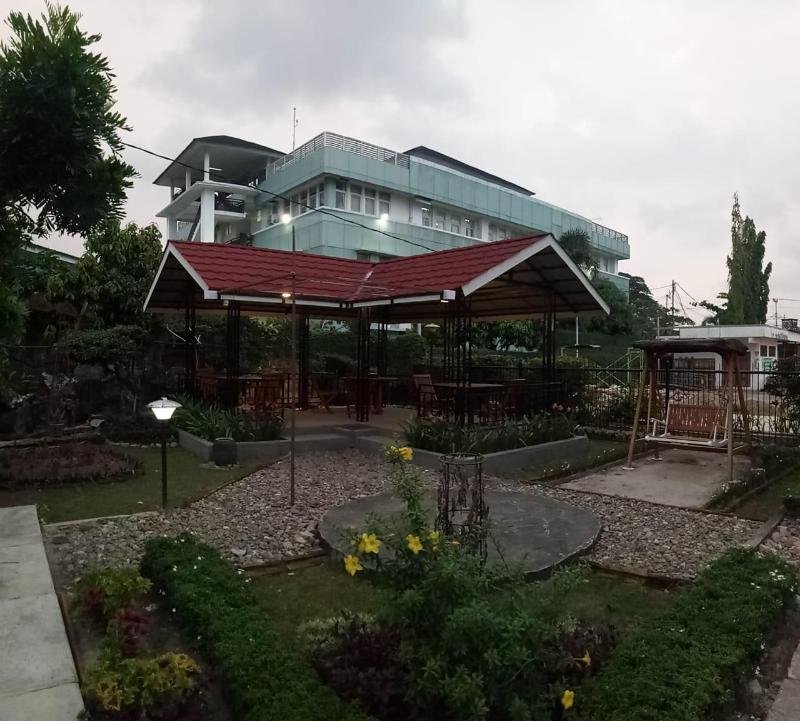 padang hotel
