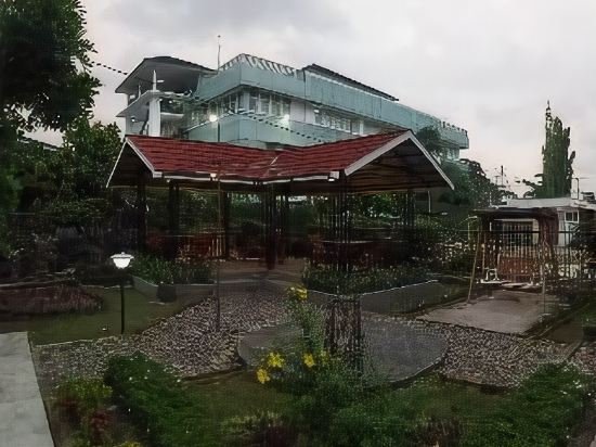 padang hotel