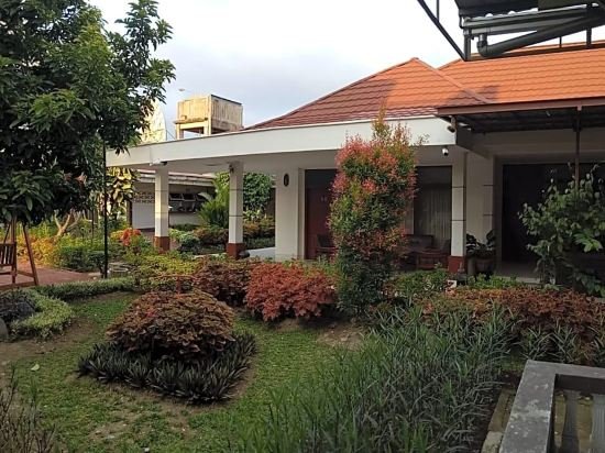 padang hotel
