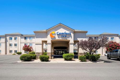 comfort inn camp verde i 17