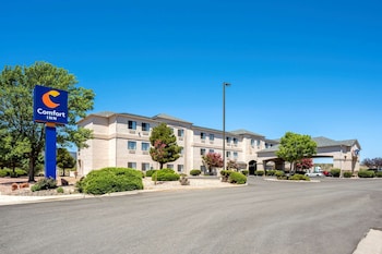 comfort inn camp verde i 17