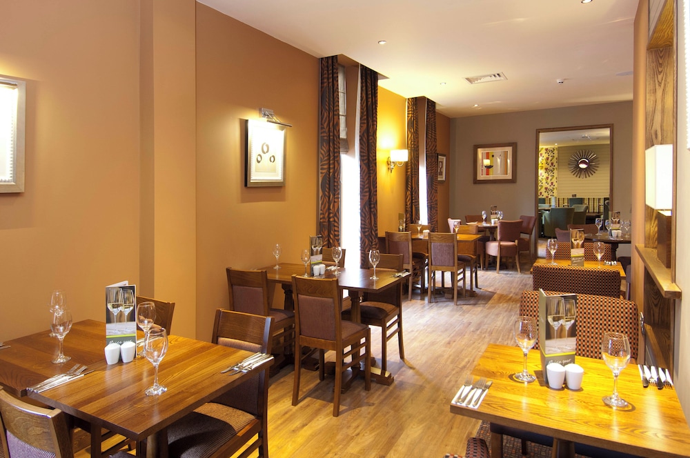 premier inn liverpool city liverpool one