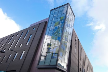 premier inn liverpool city liverpool one