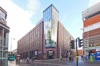 premier inn liverpool city liverpool one