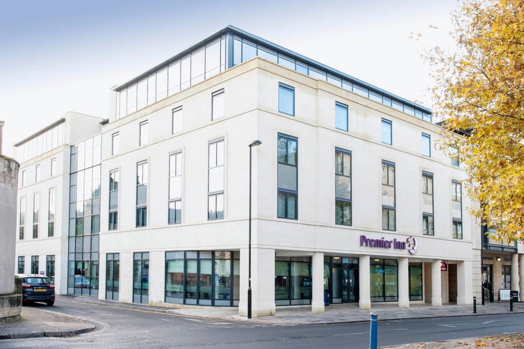premier inn bath city centre