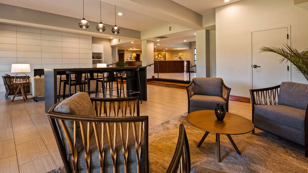best western plus plaza by the green