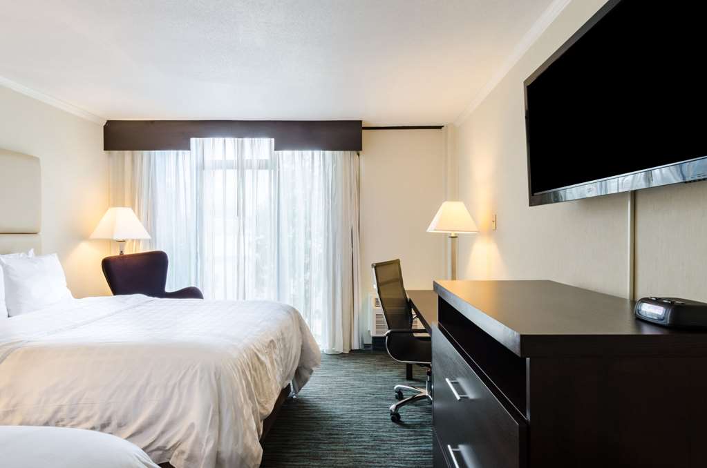 clarion hotel and aqua lagoon waterpark